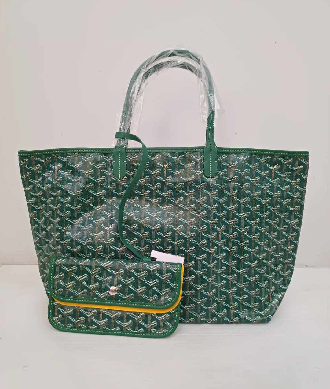 Goyard – Carry All Bags